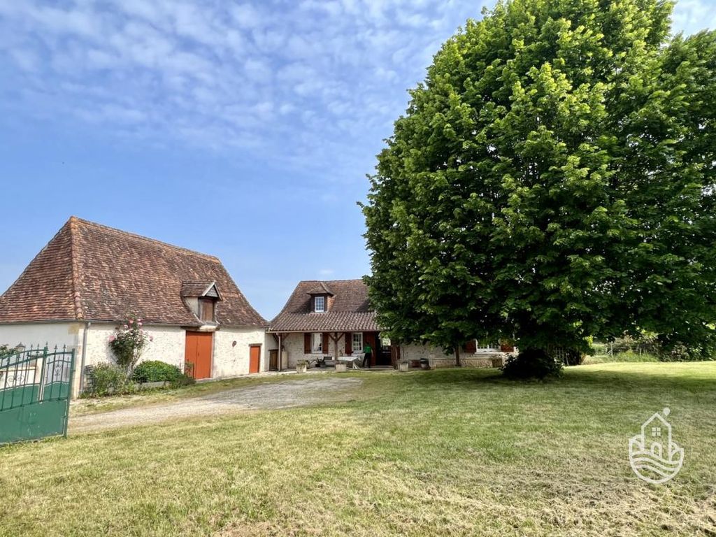 4 bed property for sale in SaintPierreDeChignac, Aquitaine, 24330