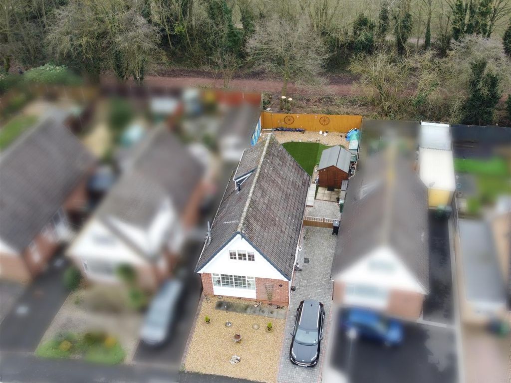 3 bed detached bungalow for sale in Tamworth Close, Shepshed, Leicestershire LE12 Zoopla