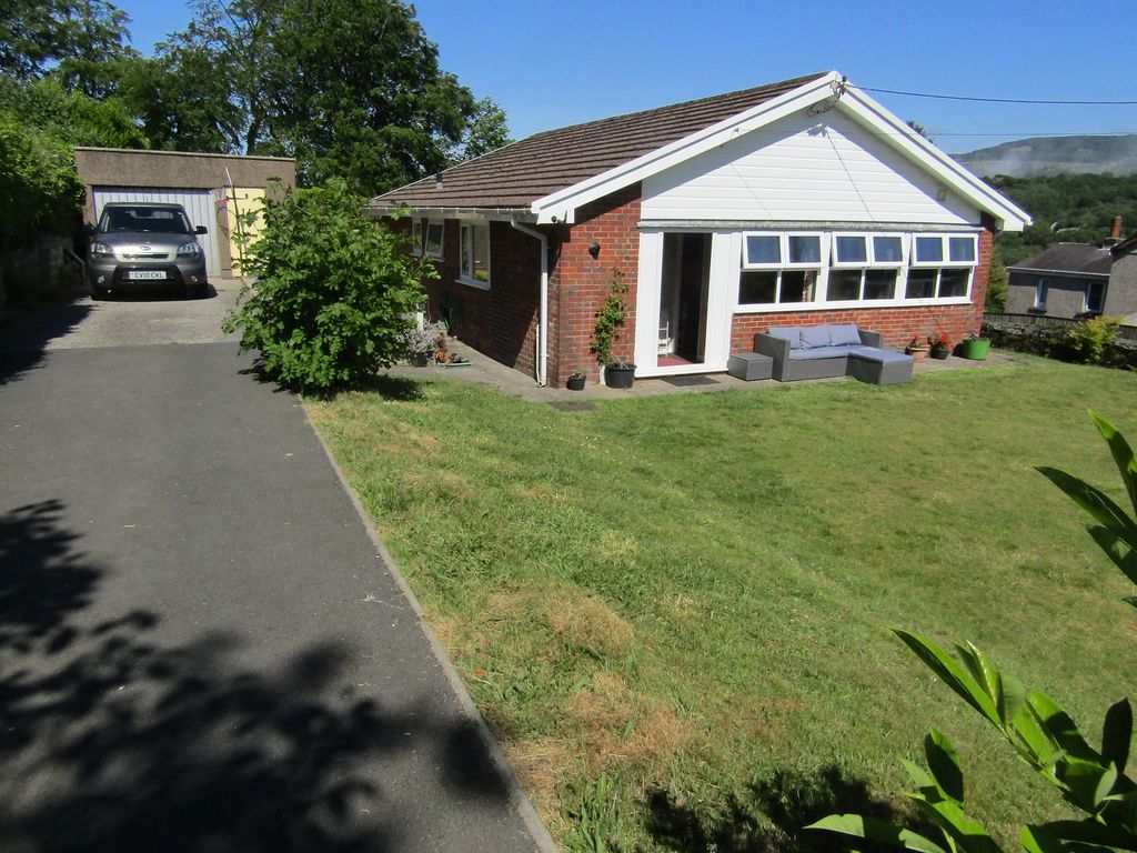 3 bed detached bungalow for sale in Heathfield Road, Pontardawe