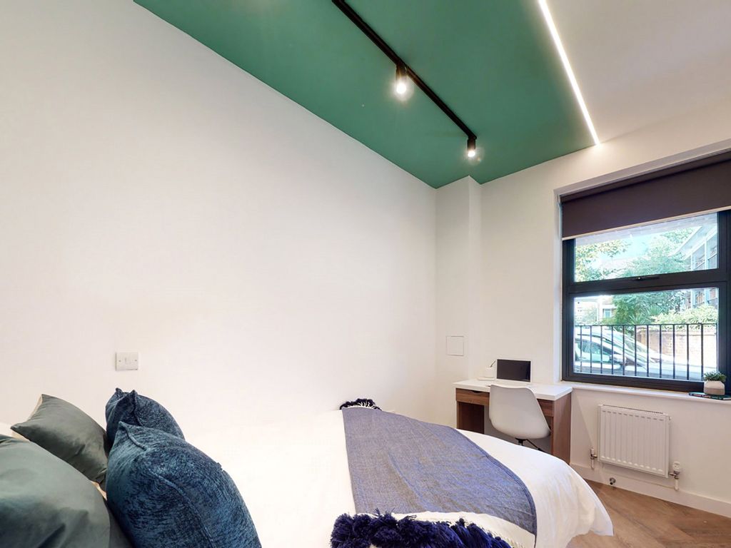 Studio to rent in Harrow Road, Westminster, London W9 Zoopla