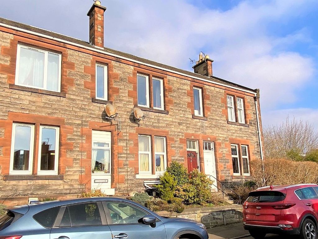 2 bed flat for sale in Street, Dunfermline KY11 Zoopla