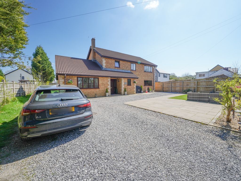 5 bed detached house for sale in Westfield Road, Waunarlwydd, Swansea