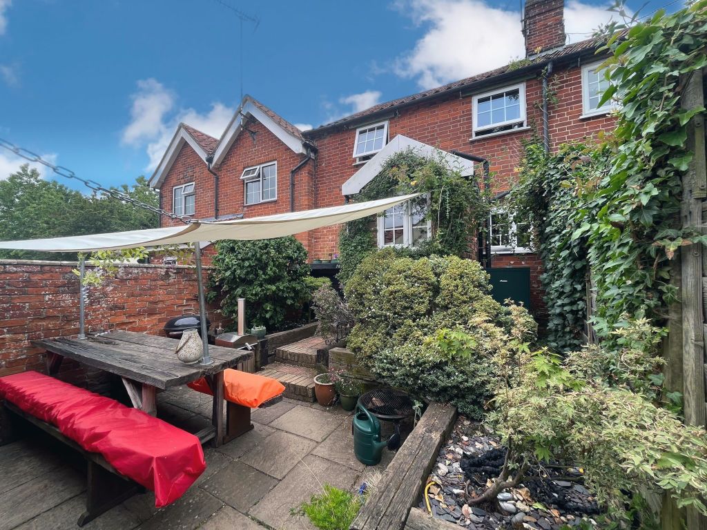 3 bed terraced house for sale in Low Barn Cottages, Stratford St
