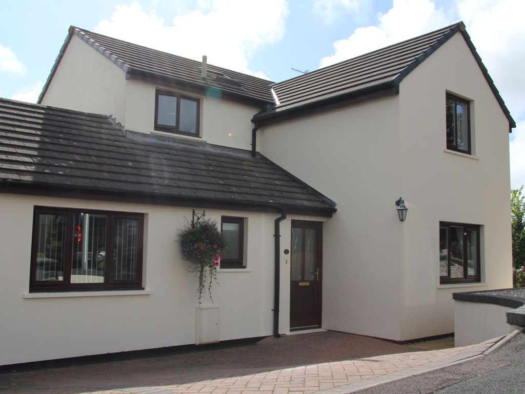 5 bed semidetached house for sale in St. Florence, Tenby SA70, £