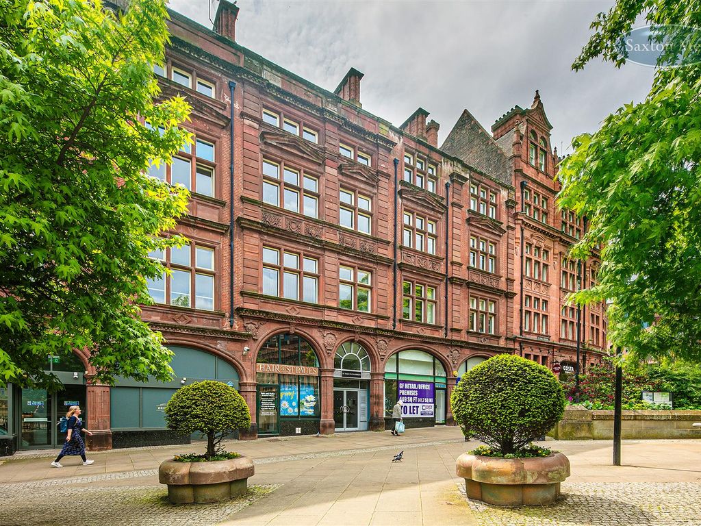 2 bed flat for sale in St. Pauls Parade, City Centre, Sheffield S1, £