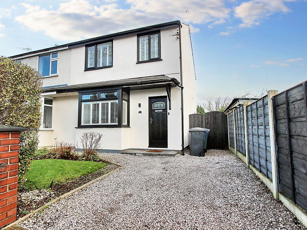 3 bed semidetached house for sale in Dalton Avenue, Whitefield M45, £