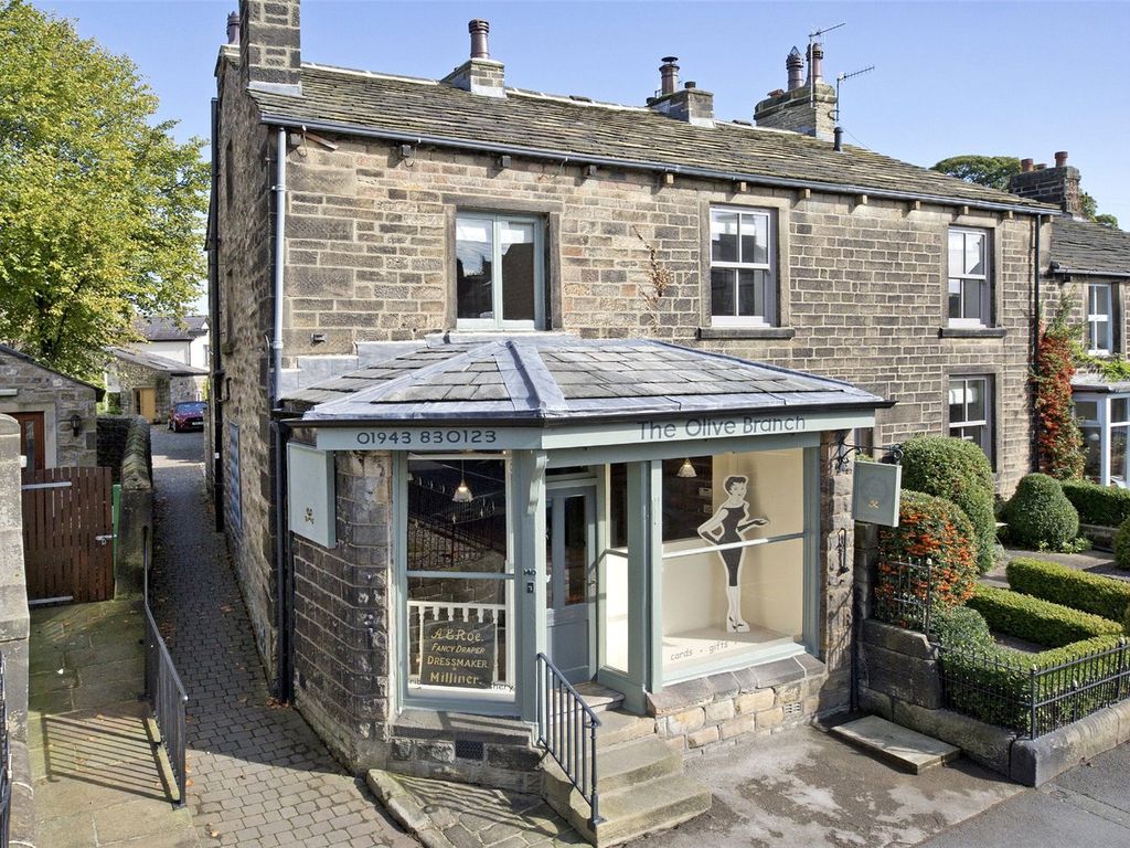 1 bed end terrace house for sale in Main Street, Addingham, Ilkley, West Yorkshire LS29 Zoopla