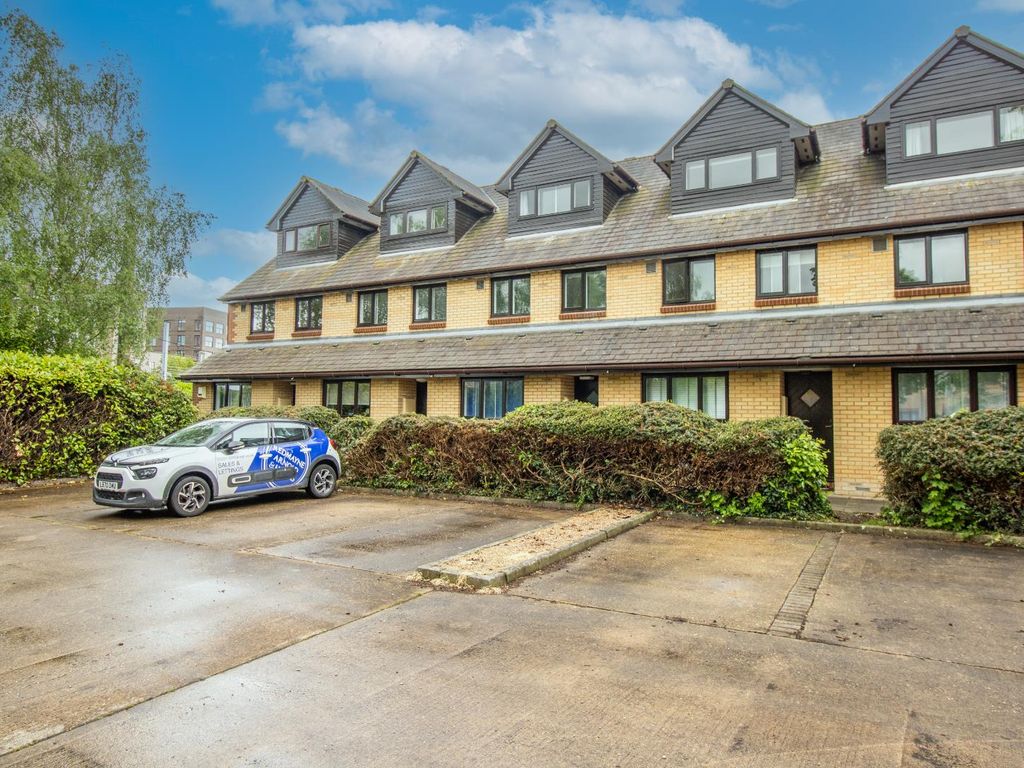 2 bed to rent in Sleaford Street, Cambridge CB1, £1,550 pcm