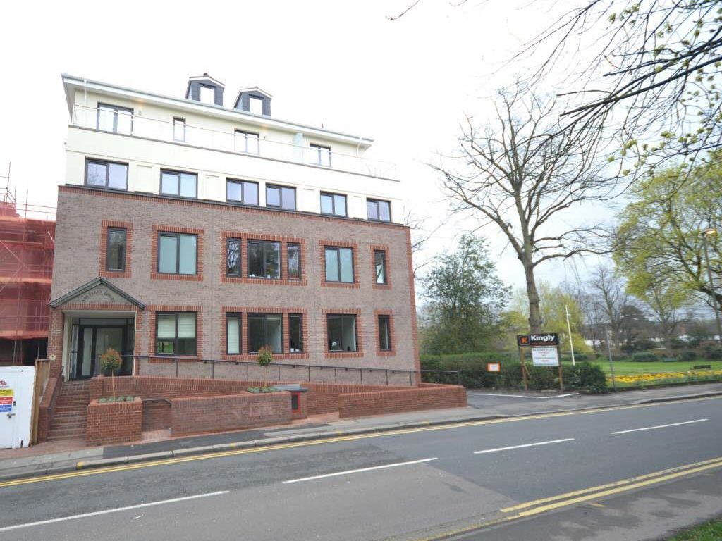 1 bed flat to rent in South Street, Epsom KT18 Zoopla