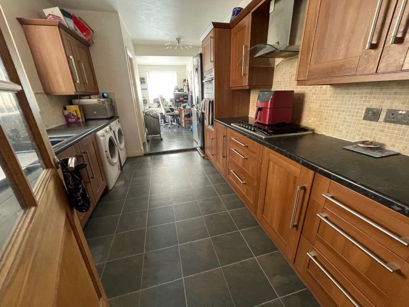 3 bed terraced house for sale in Whitworth Street, Hull HU9 Zoopla