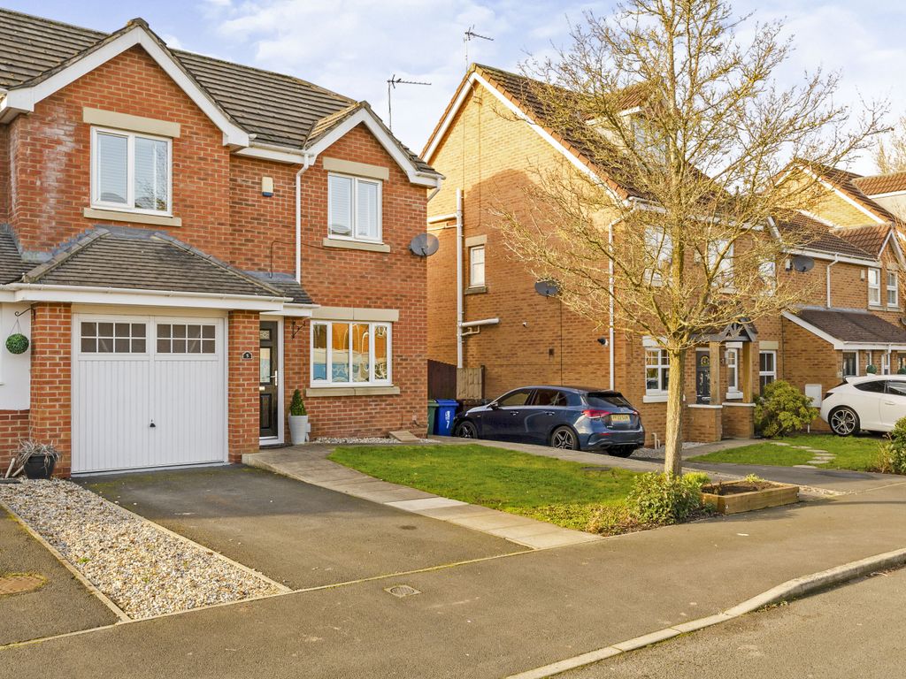 3 bed semidetached house for sale in Garden Vale, Leigh WN7 Zoopla