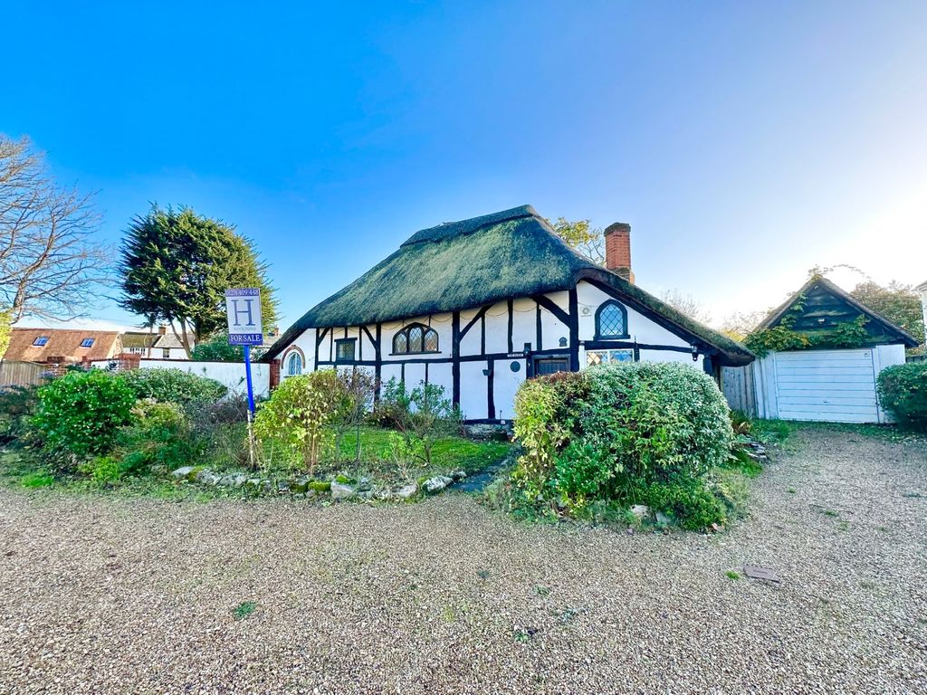 3 bed cottage for sale in The Hatches, Frimley Green, Camberley GU16