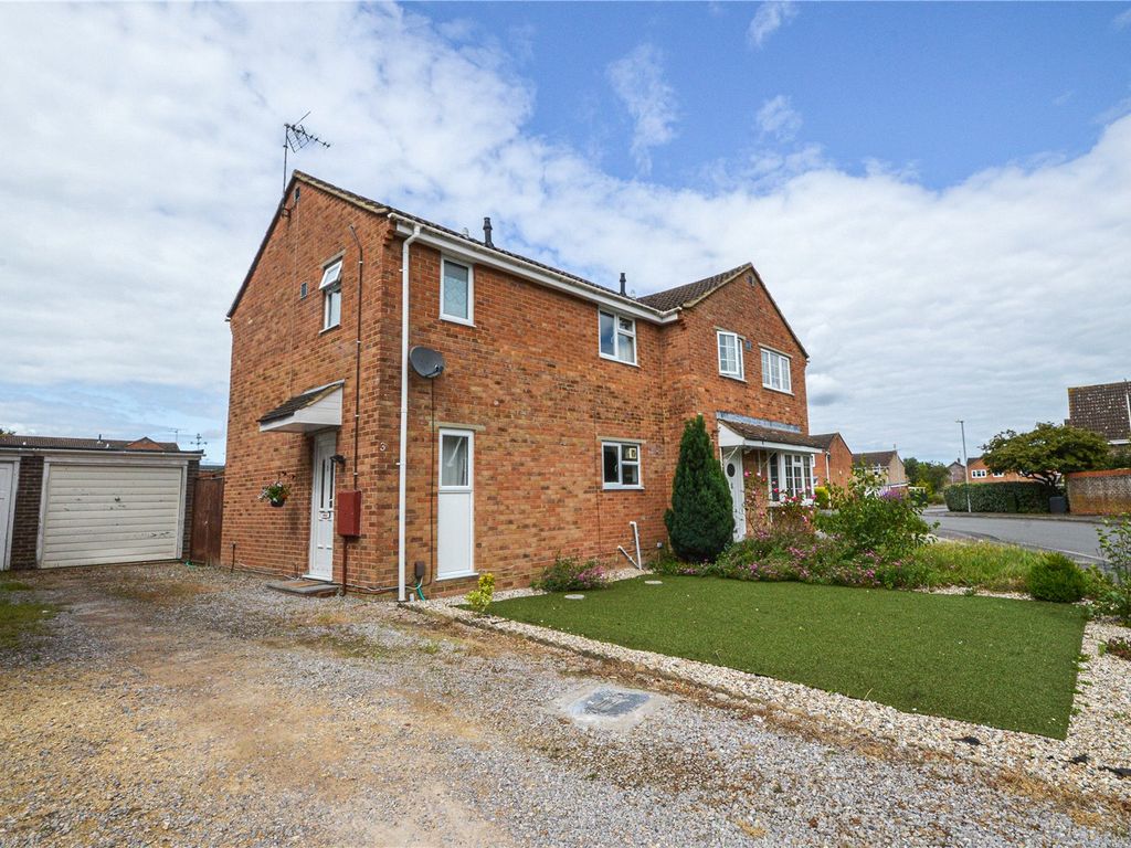 3 bed semidetached house for sale in Woodchester, Westlea, Swindon