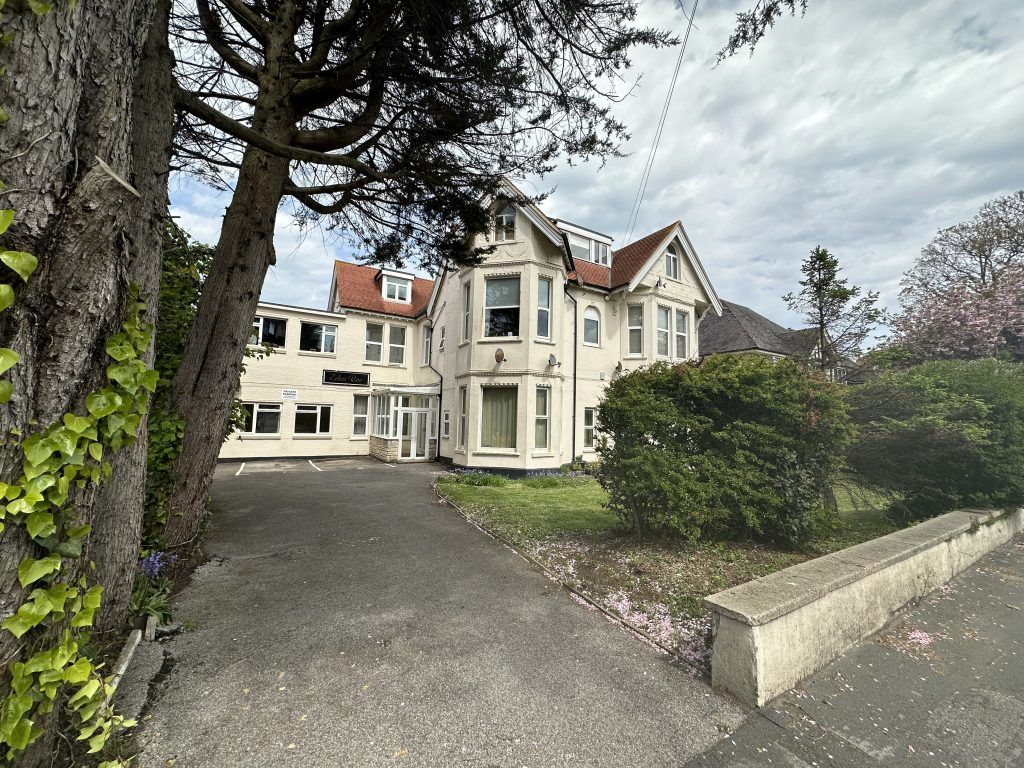 1 bed flat to rent in Percy Road, Bournemouth BH5 Zoopla