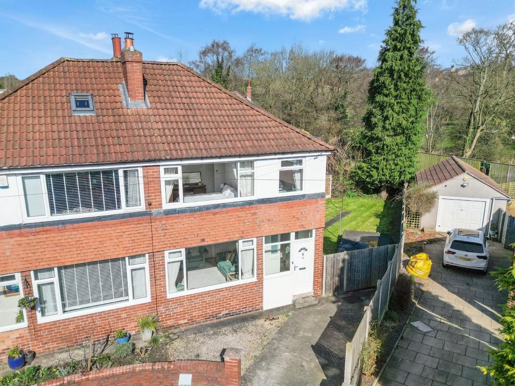 3 bed semidetached house for sale in Foxwood Close, Oakwood, Leeds LS8, £240,000 Zoopla