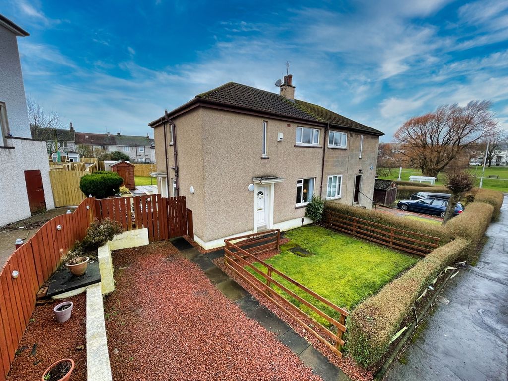 3 bed semidetached house for sale in Clyde Avenue, Barrhead, Glasgow