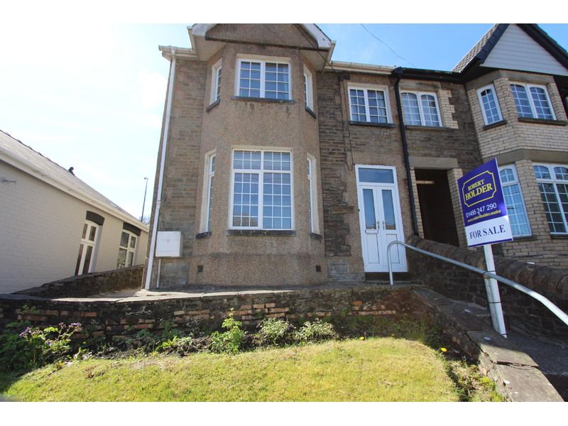 3 bed semidetached house for sale in High Street, Newbridge, Newport