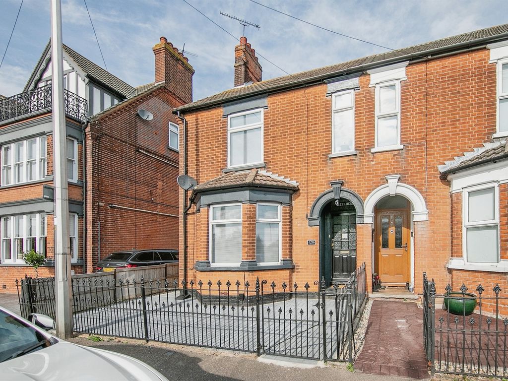 3 bed detached house for sale in High Road, Trimley St. Mary