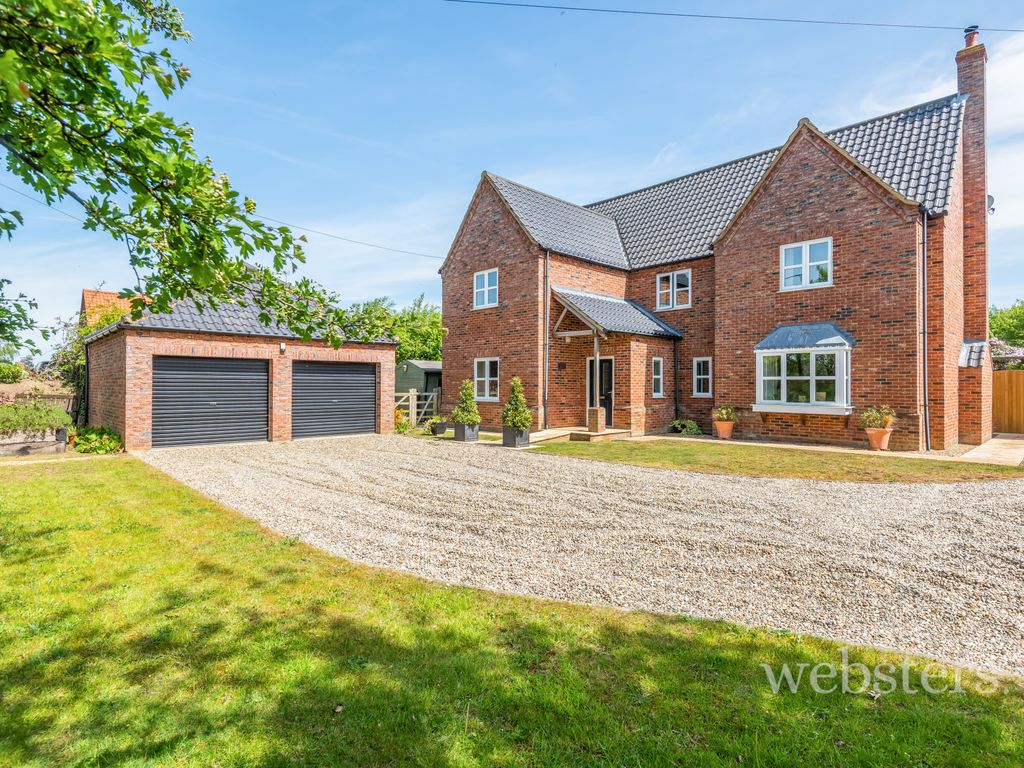4 bed detached house for sale in School Lane, Neatishead, Norwich NR12