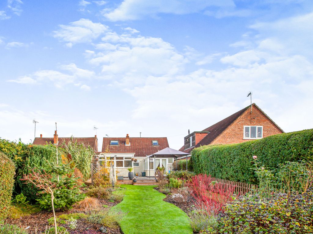 3 bed detached bungalow for sale in Markfield Road, Groby LE6 Zoopla