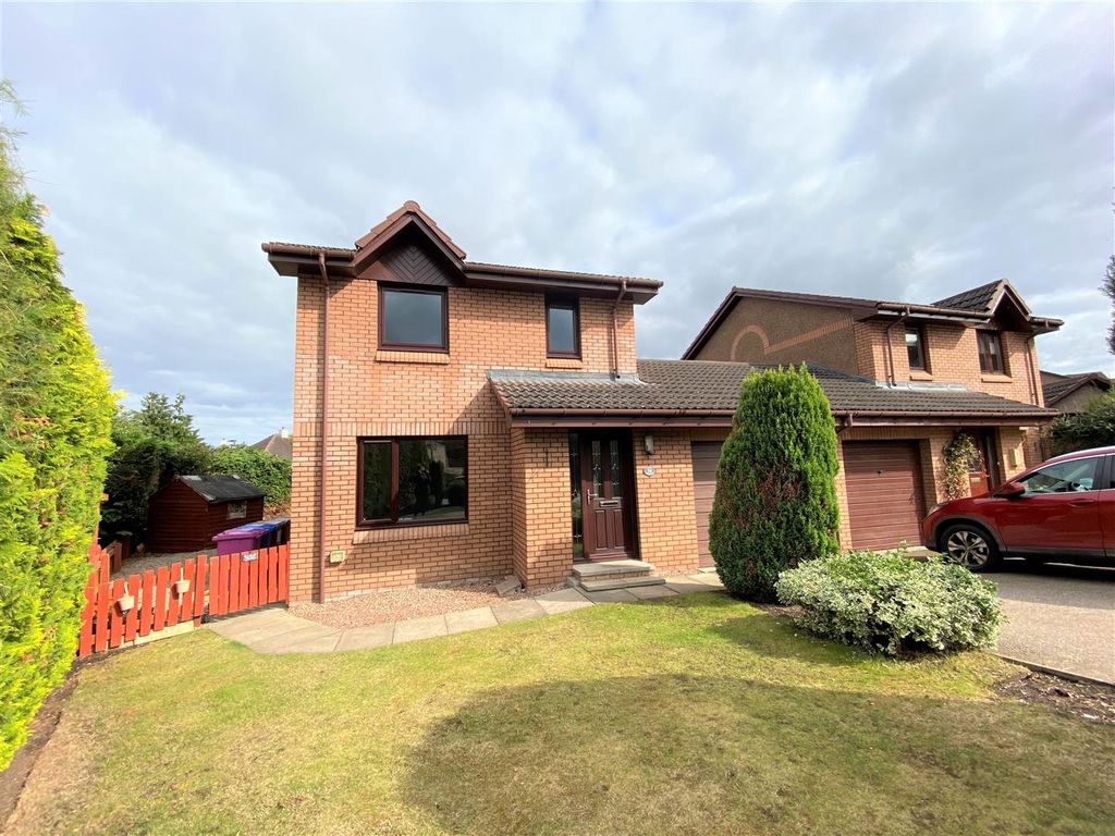 3 bed linkdetached house for sale in Eemins Place, Elgin