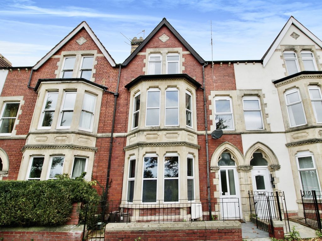 5 bed property for sale in Taff Embankment, Grangetown, Cardiff CF11, £