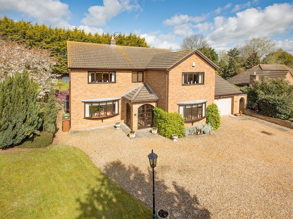 4 bed detached house for sale in White Delves, Wellingborough NN8 Zoopla