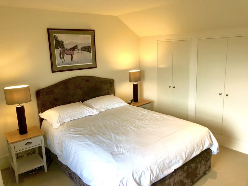 3 bed shared to rent in Fullerton Road, London SW18 Zoopla