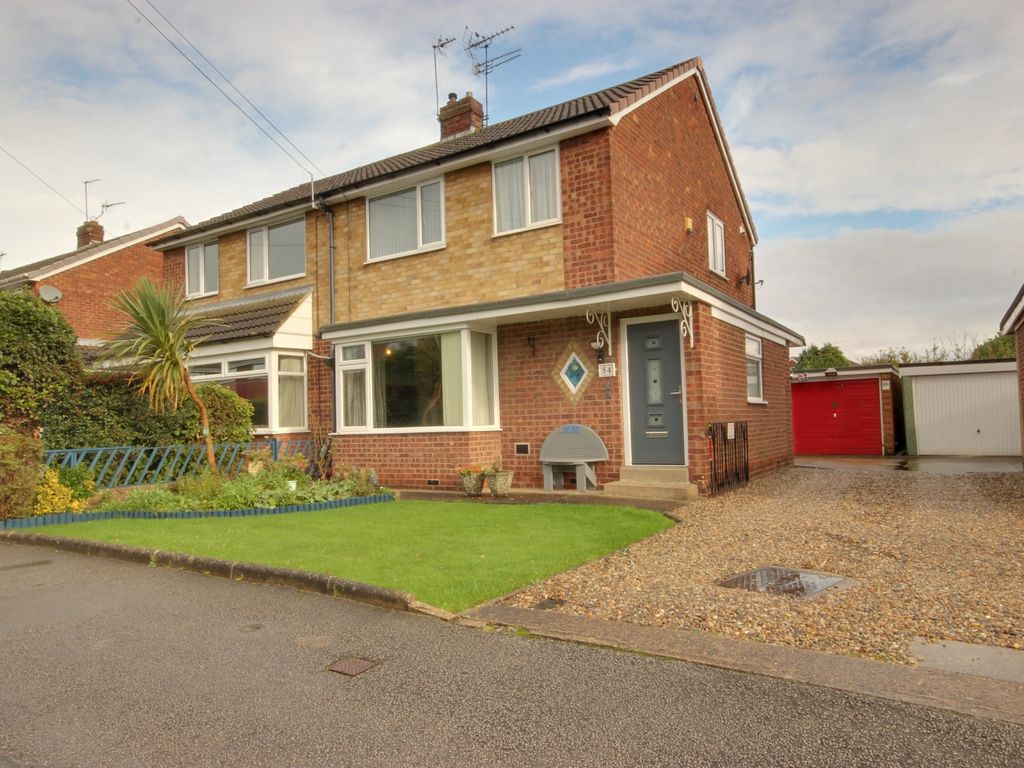 3 bed semidetached house for sale in St. Leonards Road, Beverley HU17