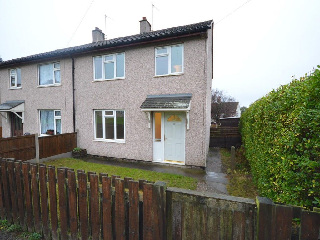 3 bed semidetached house to rent in Matlock Place, Silverdale
