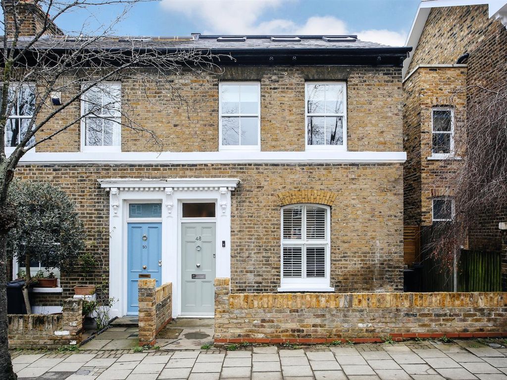4 bed end terrace house for sale in Yoakley Road, Stoke Newington N16