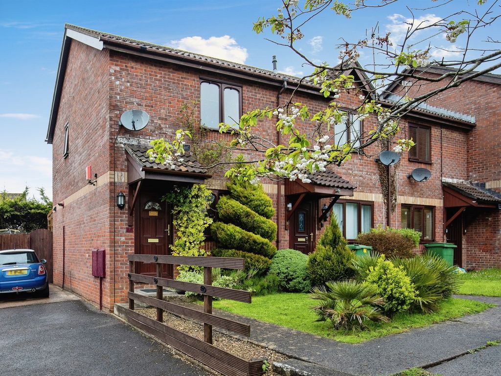 2 bed end terrace house for sale in Llys Tudful, Creigiau, Cardiff CF15