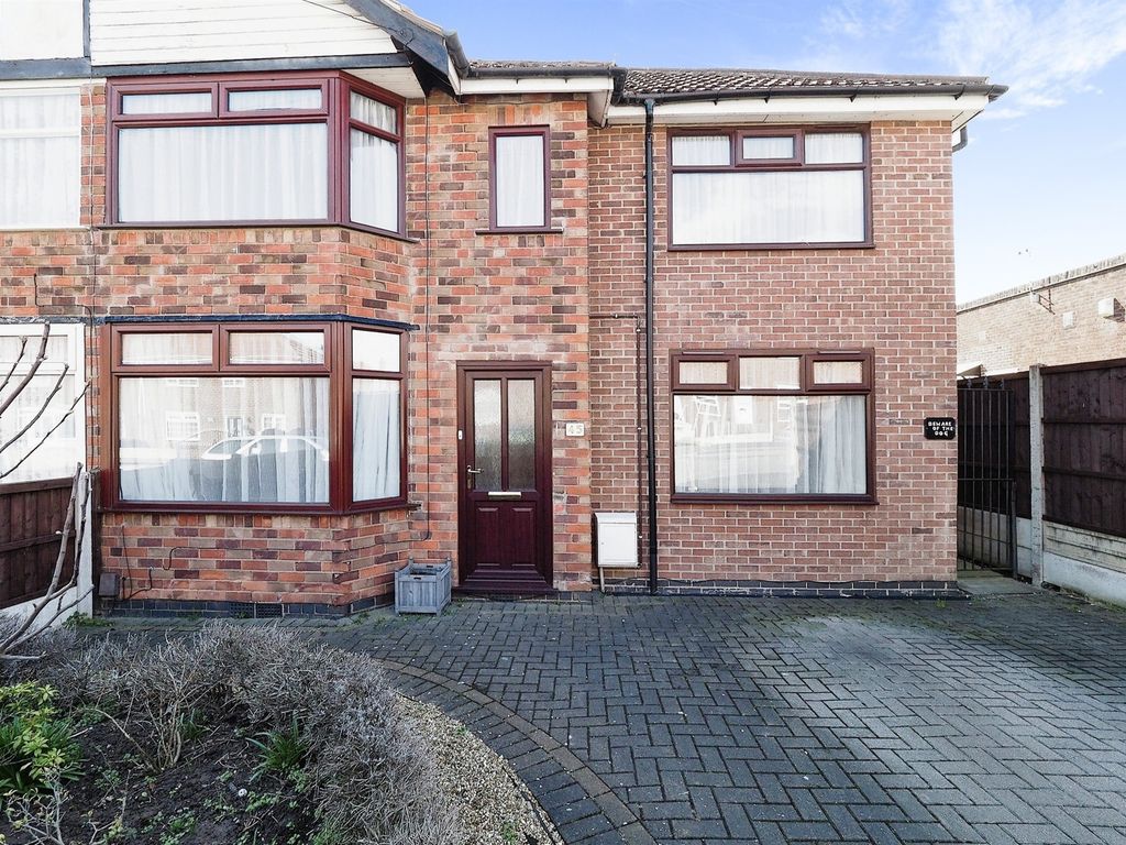 3 bed semidetached house for sale in Suffolk Avenue, Chaddesden, Derby