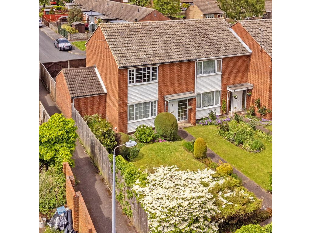 2 bed end terrace house for sale in Dixon Court, Selby YO8 Zoopla