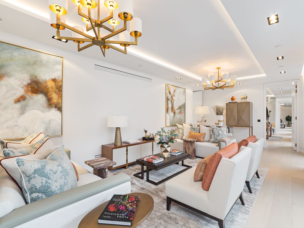 19 Bolsover Street, Fitzrovia W1W  