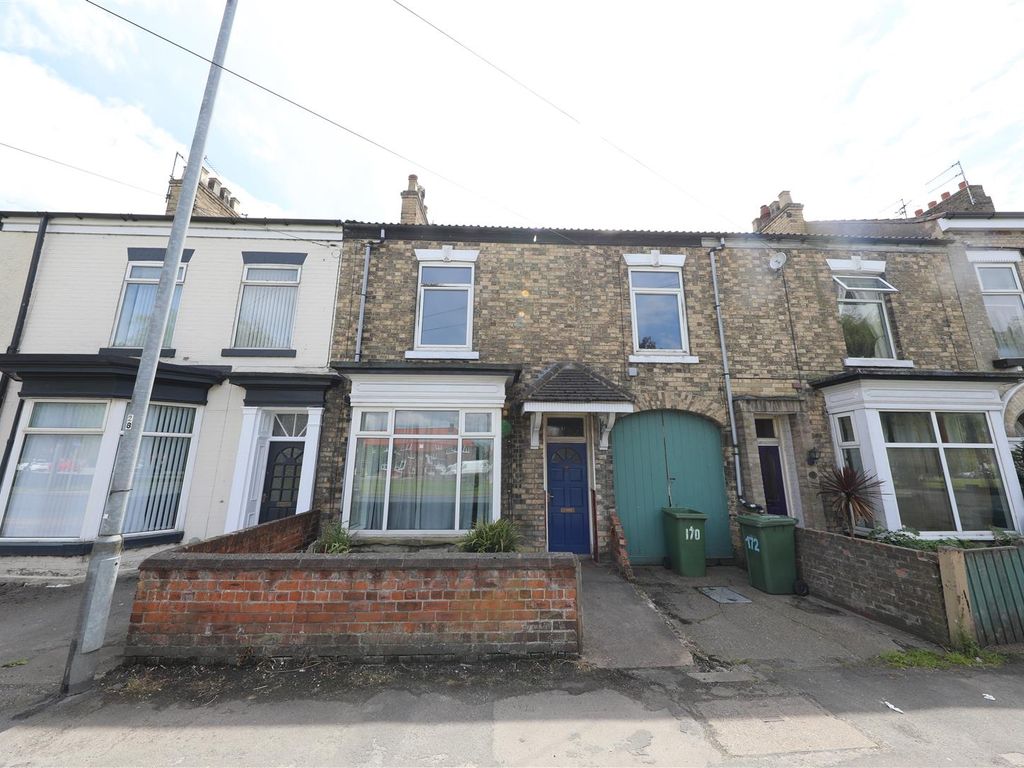 3 bed terraced house for sale in Hull Road, Hessle HU13, £150,000 Zoopla