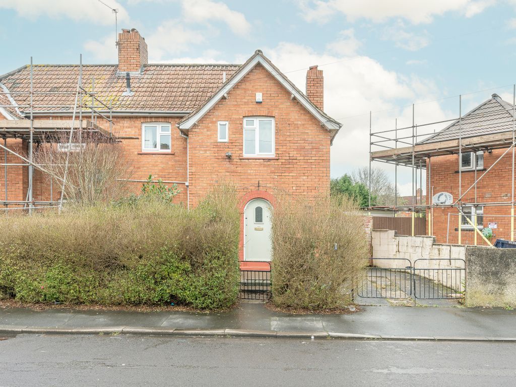 3 bed semidetached house for sale in Charfield Road, Southmead