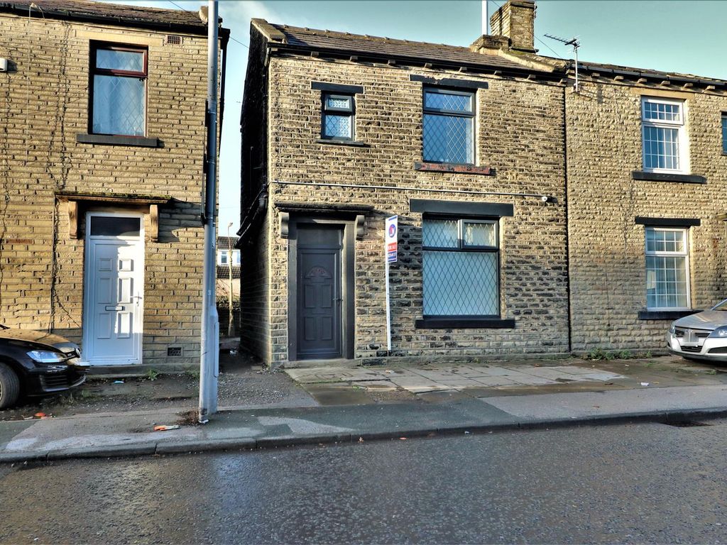2 bed terraced house for sale in Huddersfield Road, Wyke, Bradford BD12