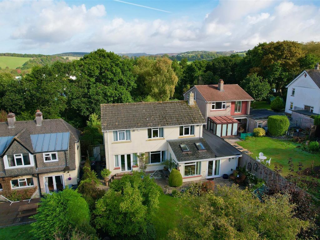 4 bed detached house for sale in Stoggy Lane, Plympton, Plymouth PL7, £