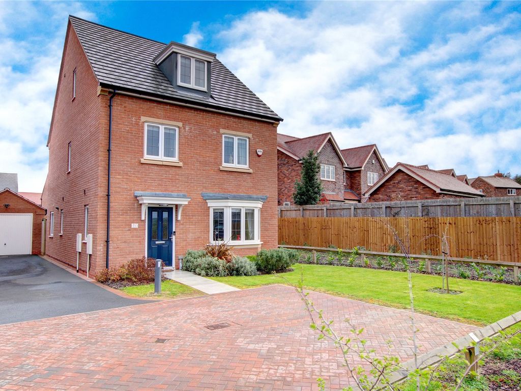 4 bed detached house for sale in Delmly Croft, Copcut, Droitwich