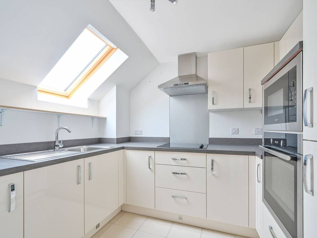 The Clockhouse, Guildford GU1  