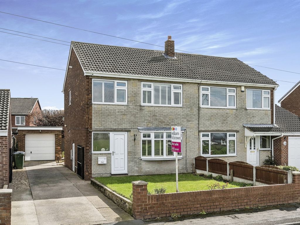 3 bed semidetached house for sale in Highwoods Road, Mexborough S64