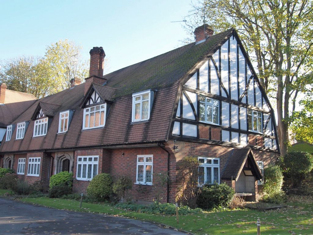 2 bed flat for sale in Holman Court, Church Street, Ewell Village KT17