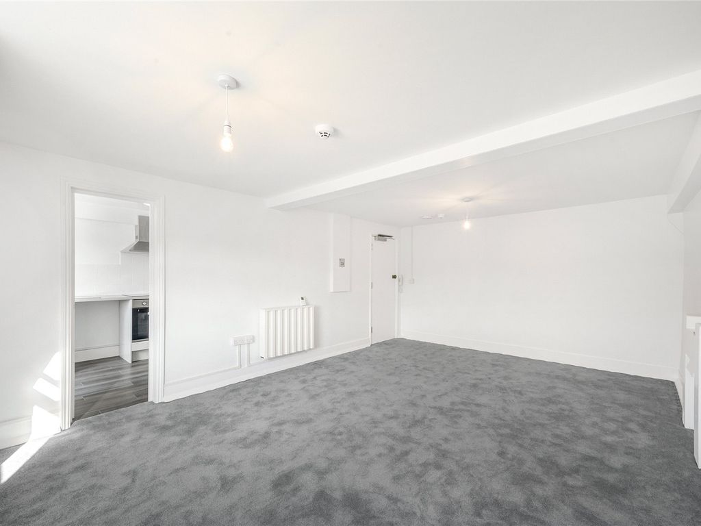 Studio to rent in Cranley Place, South Kensington, London SW7, £1,408