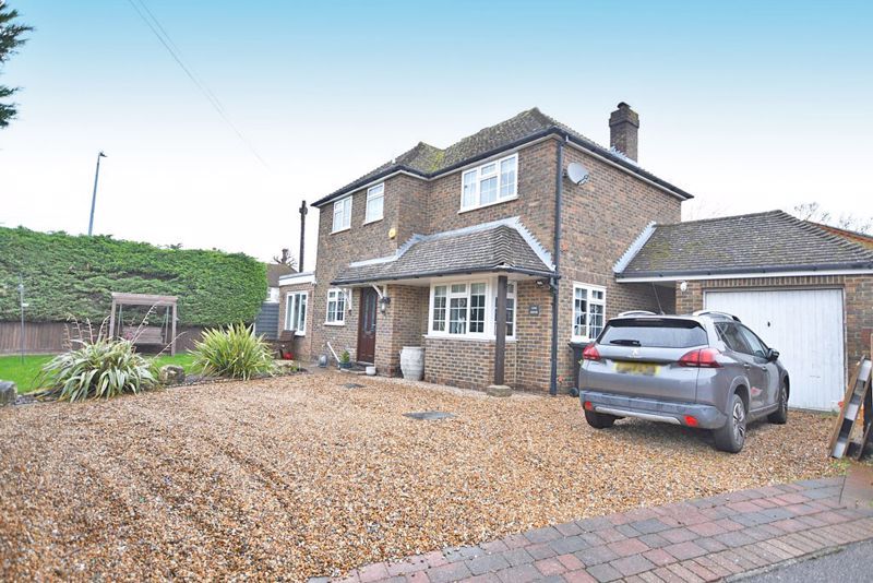 3 bed detached house for sale in Chattenden Court, Penenden Heath