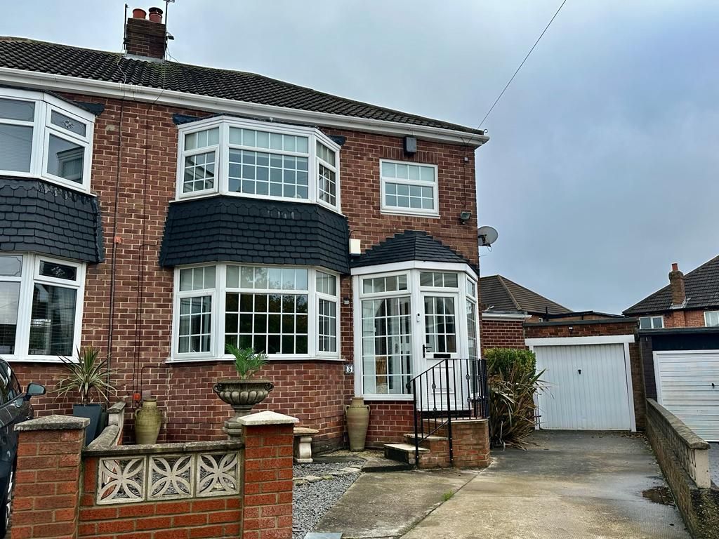 3 bed semidetached house for sale in Broadmayne Gardens, High Barnes