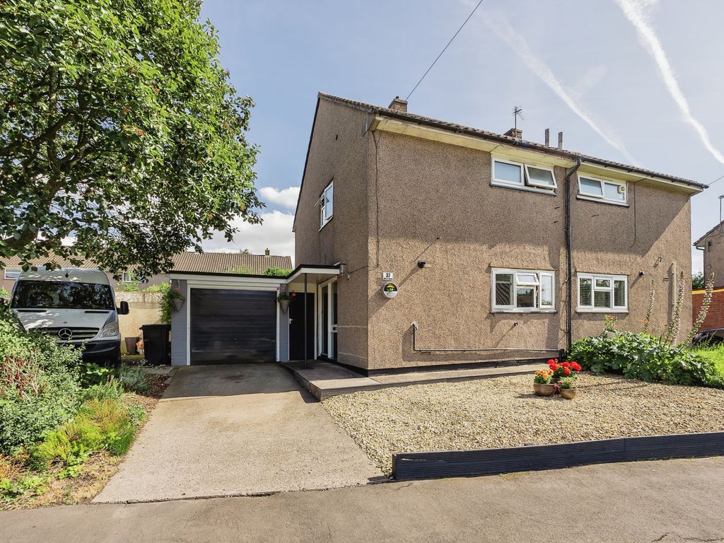 2 bed semidetached house for sale in Morris Road, Bristol, Somerset