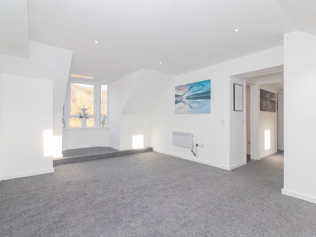 2 bed flat for sale in Loudon Road, Newmilns, Ayrshire KA16, £55,000 Zoopla