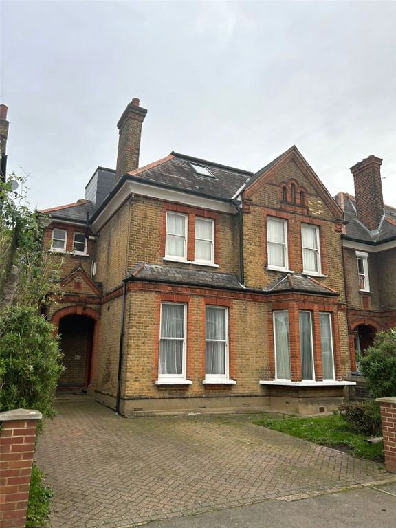 1 bed detached house to rent in Exbury Road, Catford, London SE6, £950