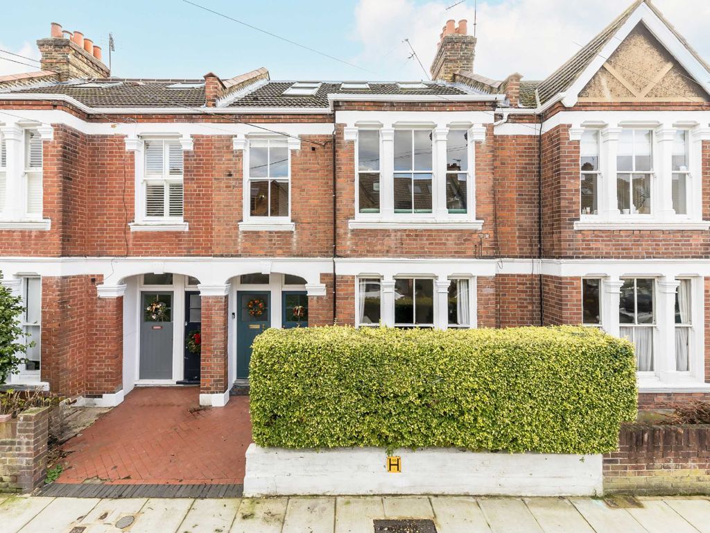 4 bed flat for sale in Waldron Road, London SW18, £895,000 Zoopla
